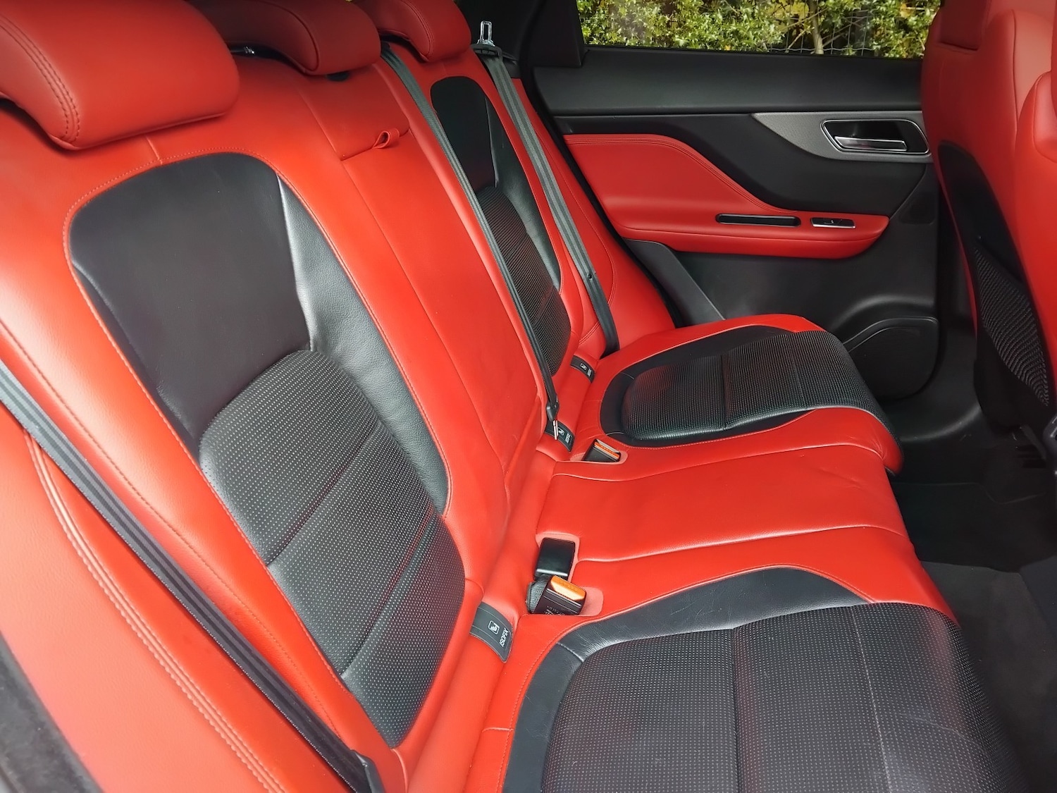 Used Jaguar F-Pace 2020 for sale - 76293173: Photo 17