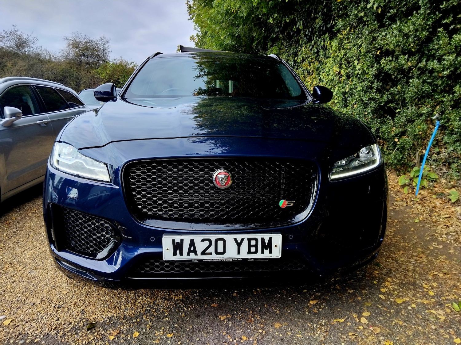 Used Jaguar F-Pace 2020 for sale - 76293173: Photo 2