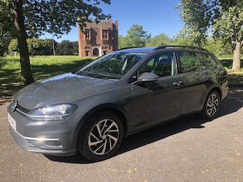 Used Volkswagen Golf 2019 for sale - 78427638: Photo
