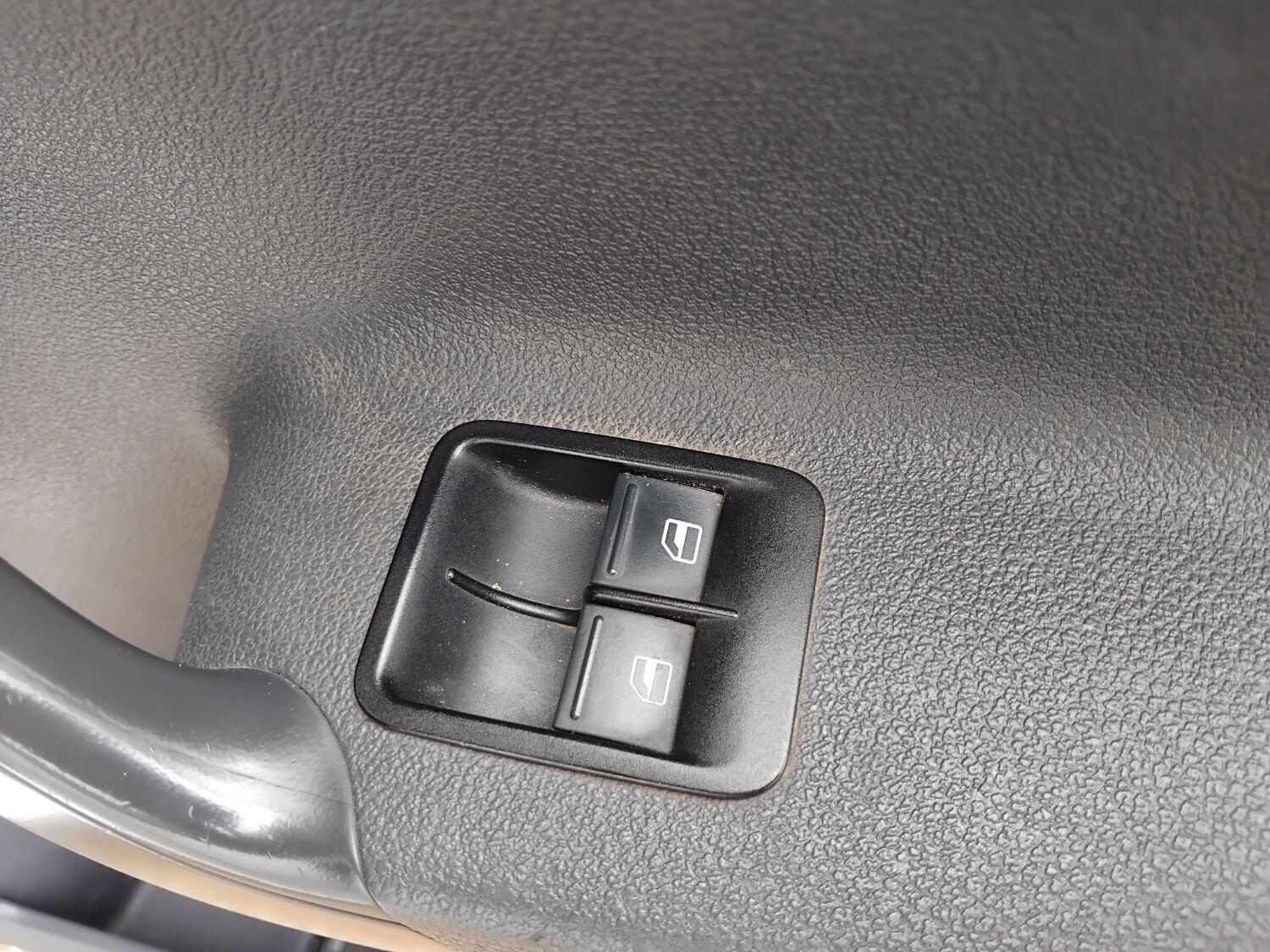 Used Volkswagen Caddy 2014 for sale - 77881039: Photo 13