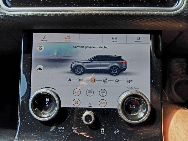 Used Land Rover Range Rover Velar 2018 for sale - 75592926: Photo 15