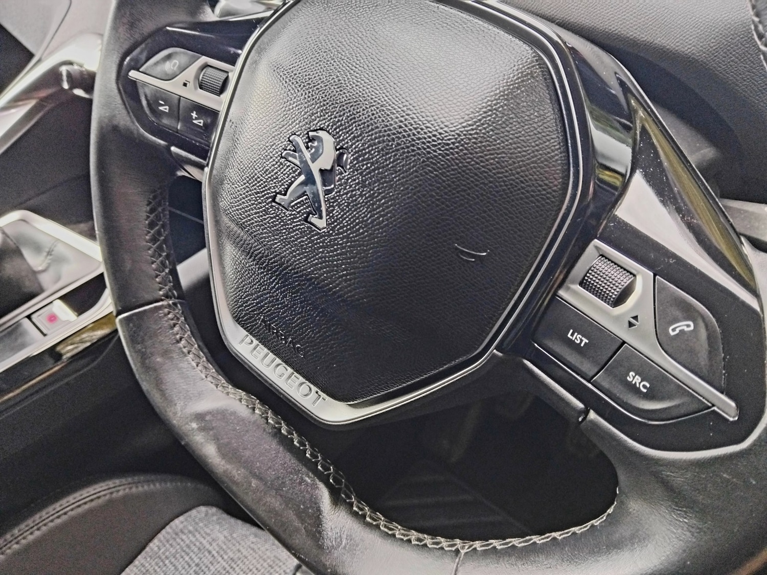 Used Peugeot 3008 2017 for sale - 76391492: Photo 21