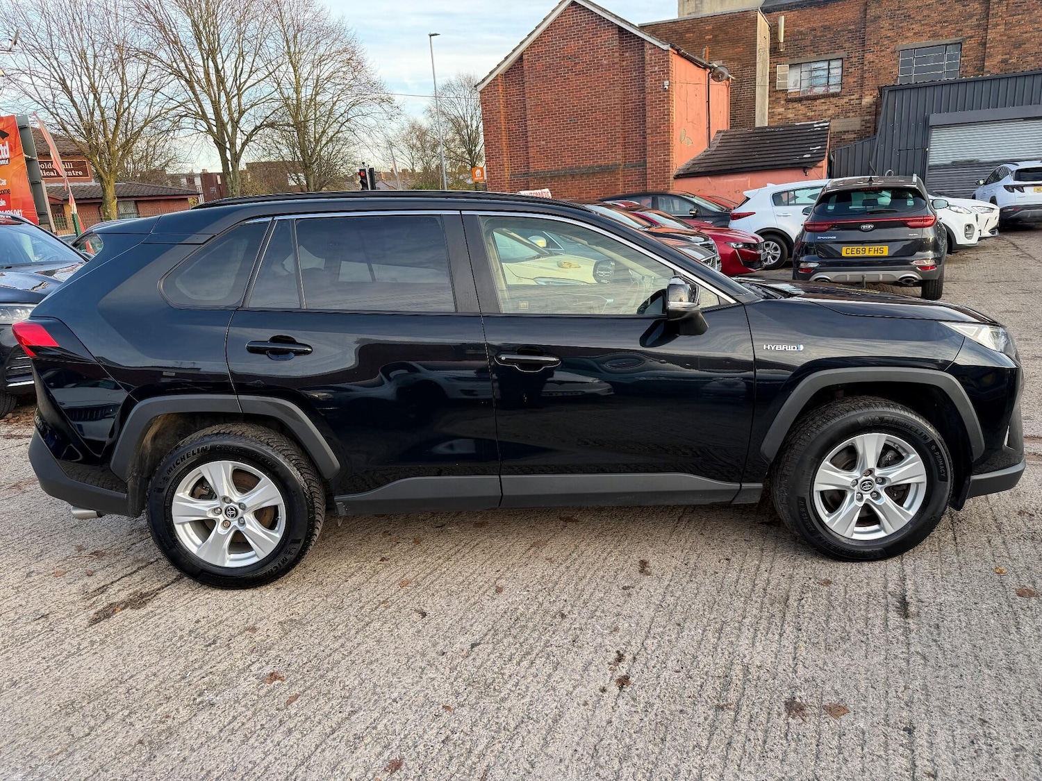 Used Toyota RAV4 2021 for sale - 76633436: Photo 10