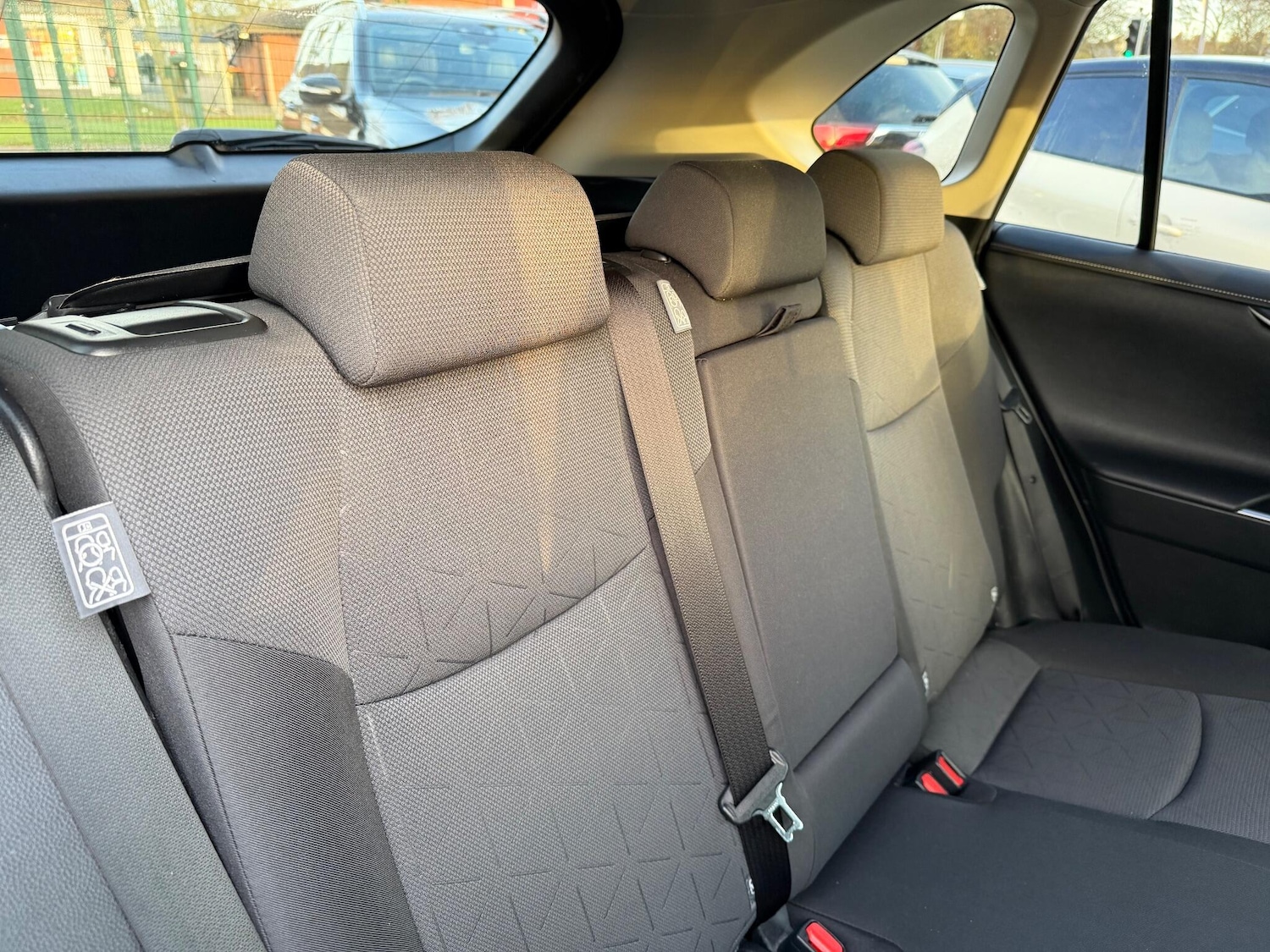 Used Toyota RAV4 2021 for sale - 76633436: Photo 12