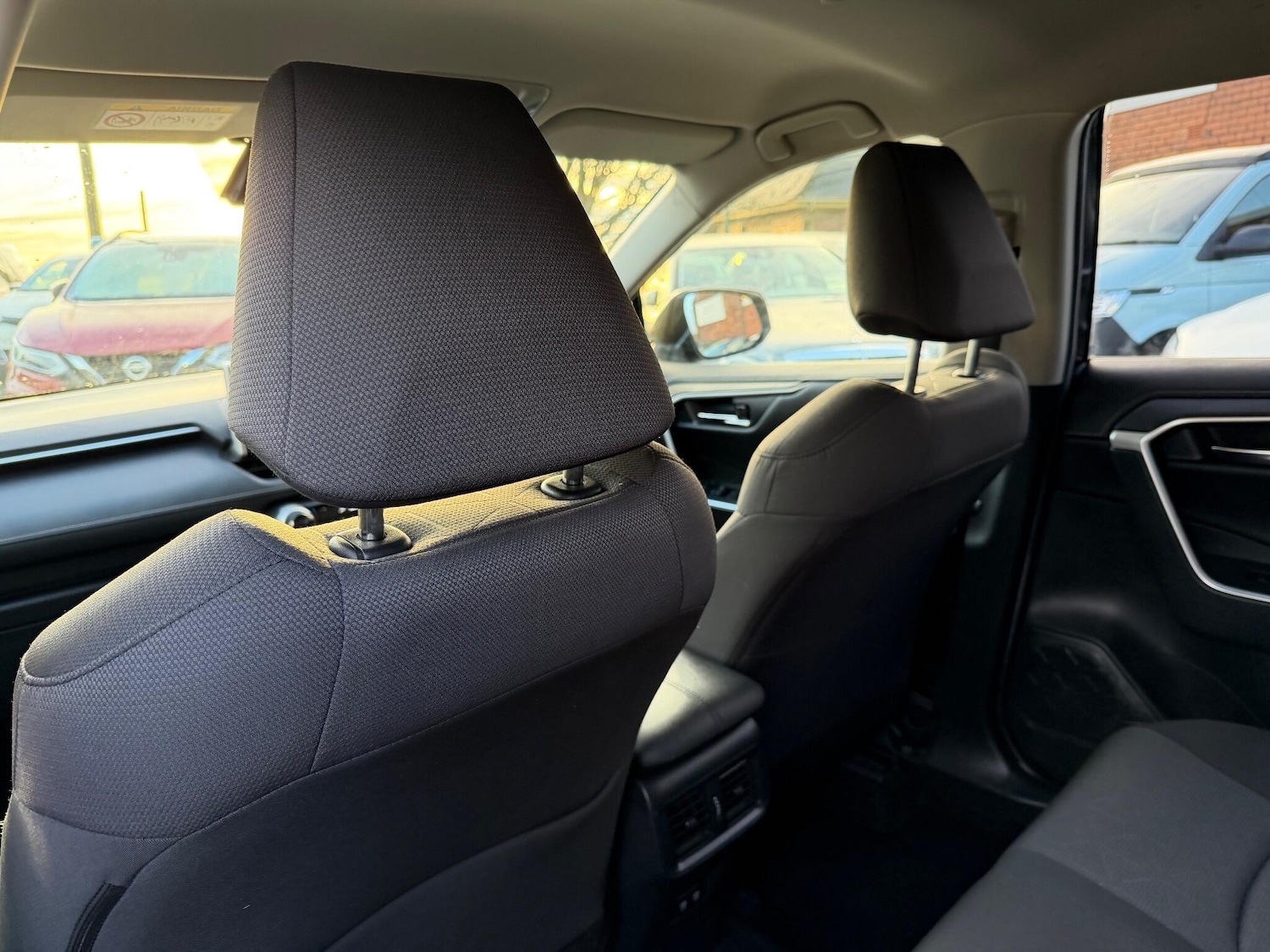 Used Toyota RAV4 2021 for sale - 76633436: Photo 18