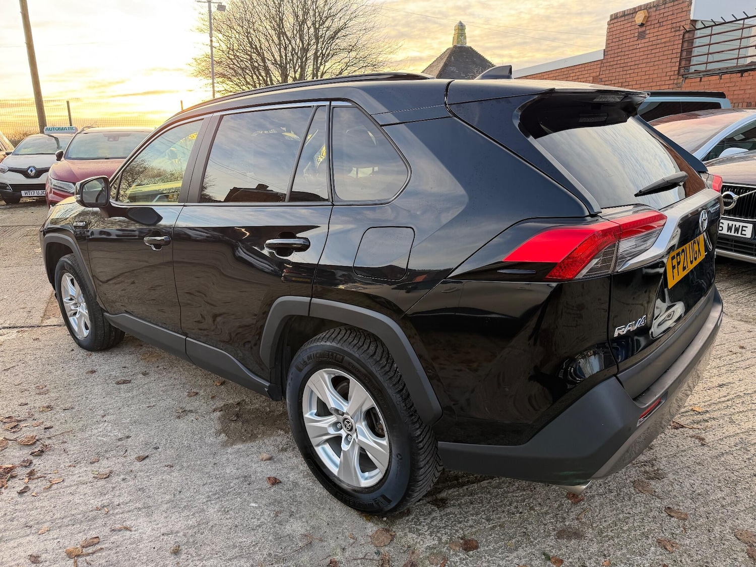 Used Toyota RAV4 2021 for sale - 76633436: Photo 25