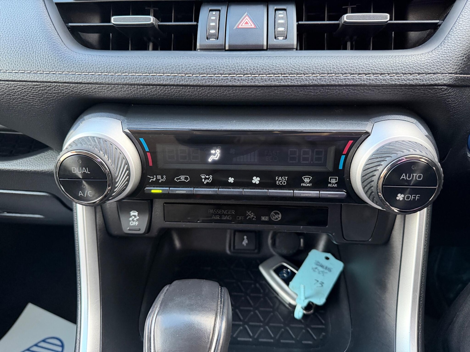 Used Toyota RAV4 2021 for sale - 76633436: Photo 34