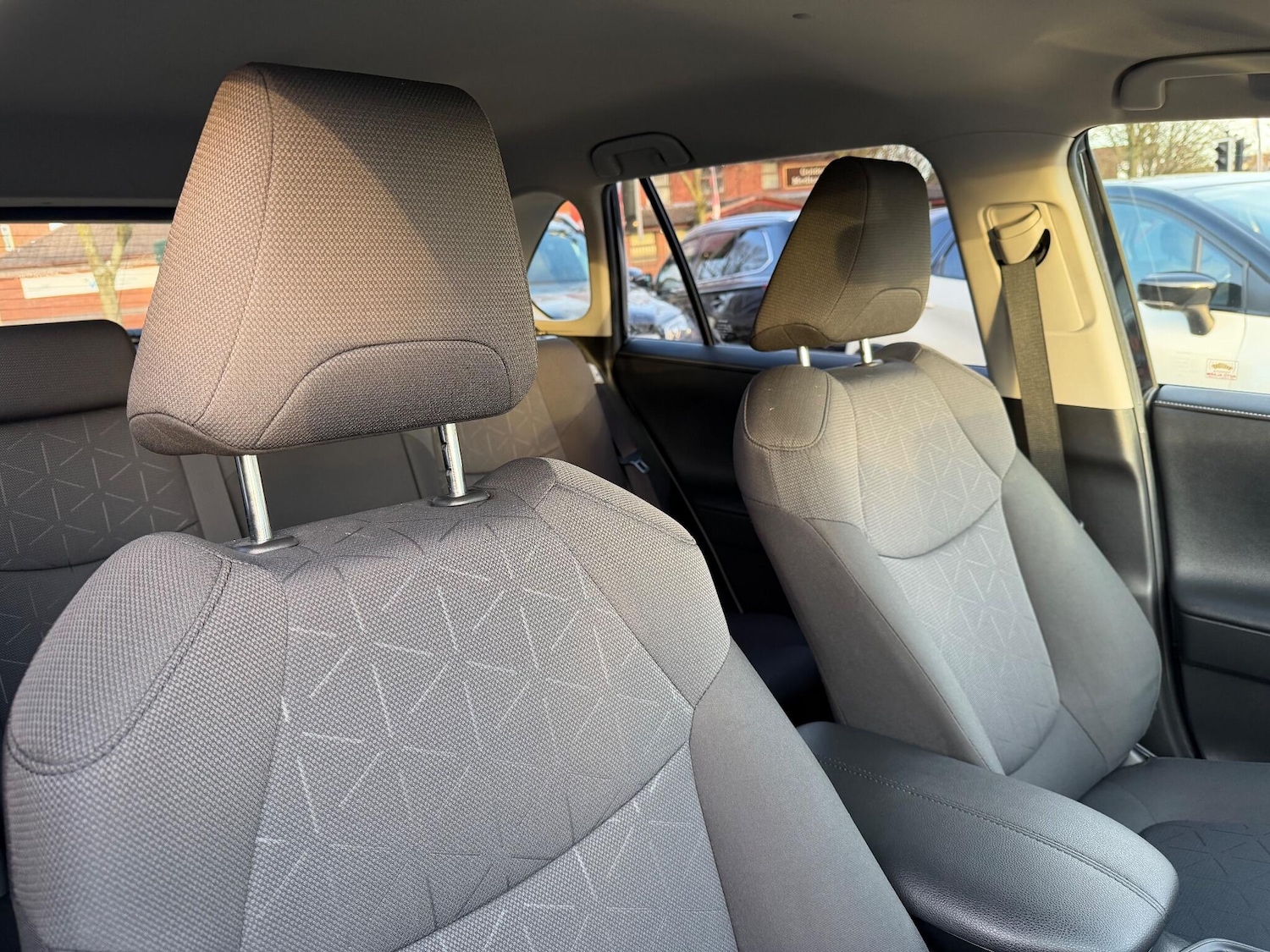 Used Toyota RAV4 2021 for sale - 76633436: Photo 8