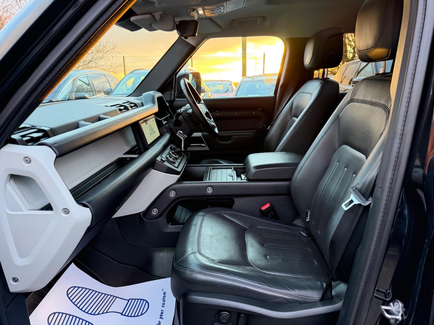 Used Land Rover Defender 110 2020 for sale - 77202594: Photo 11