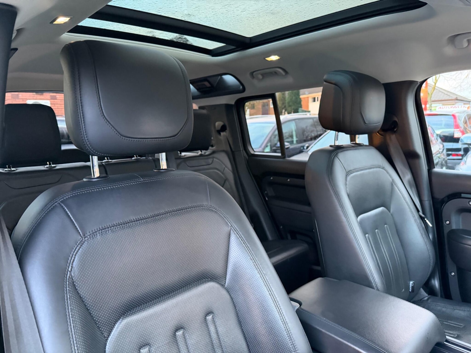 Used Land Rover Defender 110 2020 for sale - 77202594: Photo 13