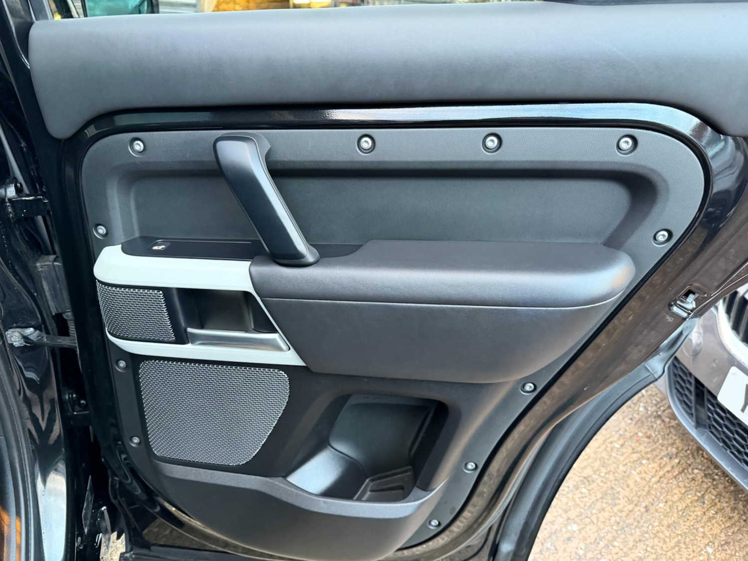 Used Land Rover Defender 110 2020 for sale - 77202594: Photo 28