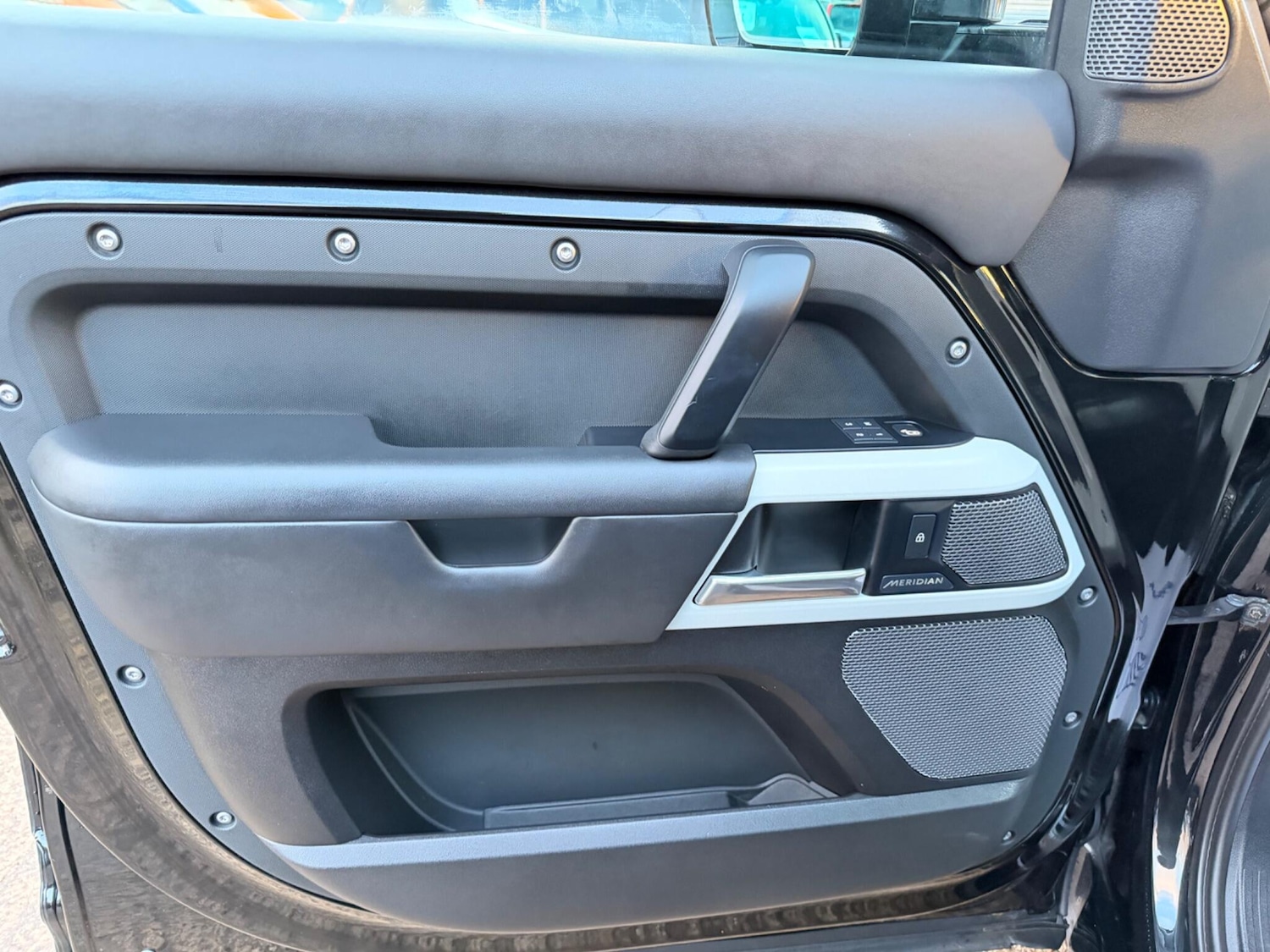 Used Land Rover Defender 110 2020 for sale - 77202594: Photo 44