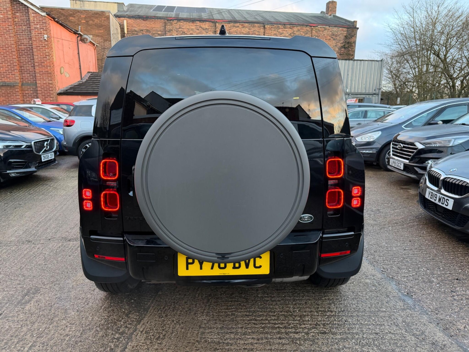 Used Land Rover Defender 110 2020 for sale - 77202594: Photo 5