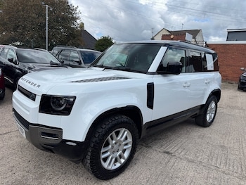 Used Land Rover Defender 2024 for sale - 79608013: Photo