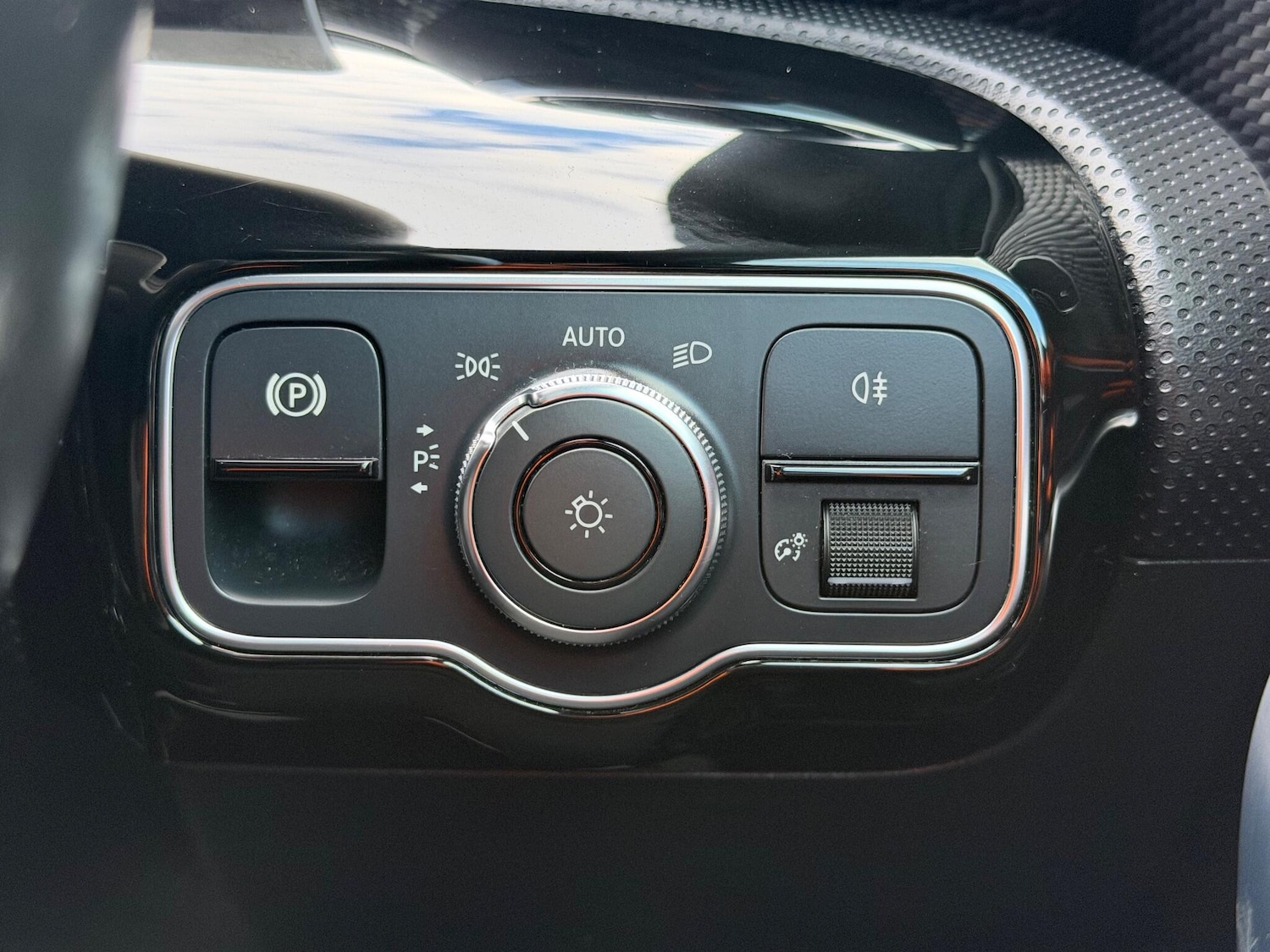 Used Mercedes-Benz A-Class 2018 for sale - 76996548: Photo 27