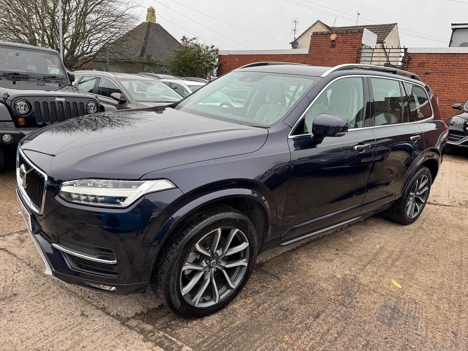 Used Volvo XC90 2016 for sale - 76349577: Photo 3