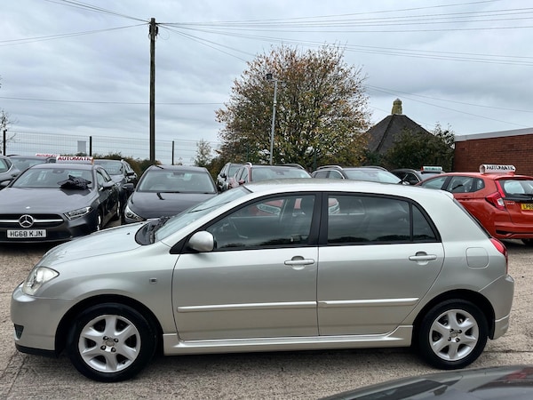 Used Toyota Corolla 2006 for sale - 76307884: Photo 8