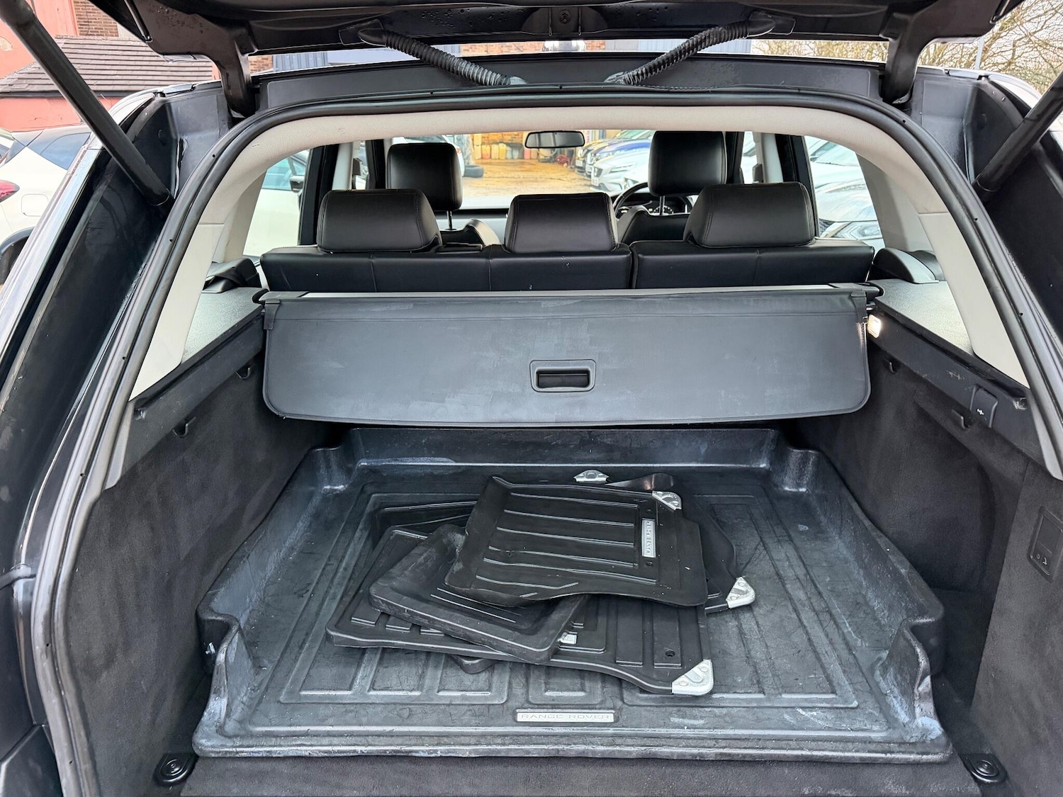 Used Land Rover Range Rover Sport 2016 for sale - 76899108: Photo 30