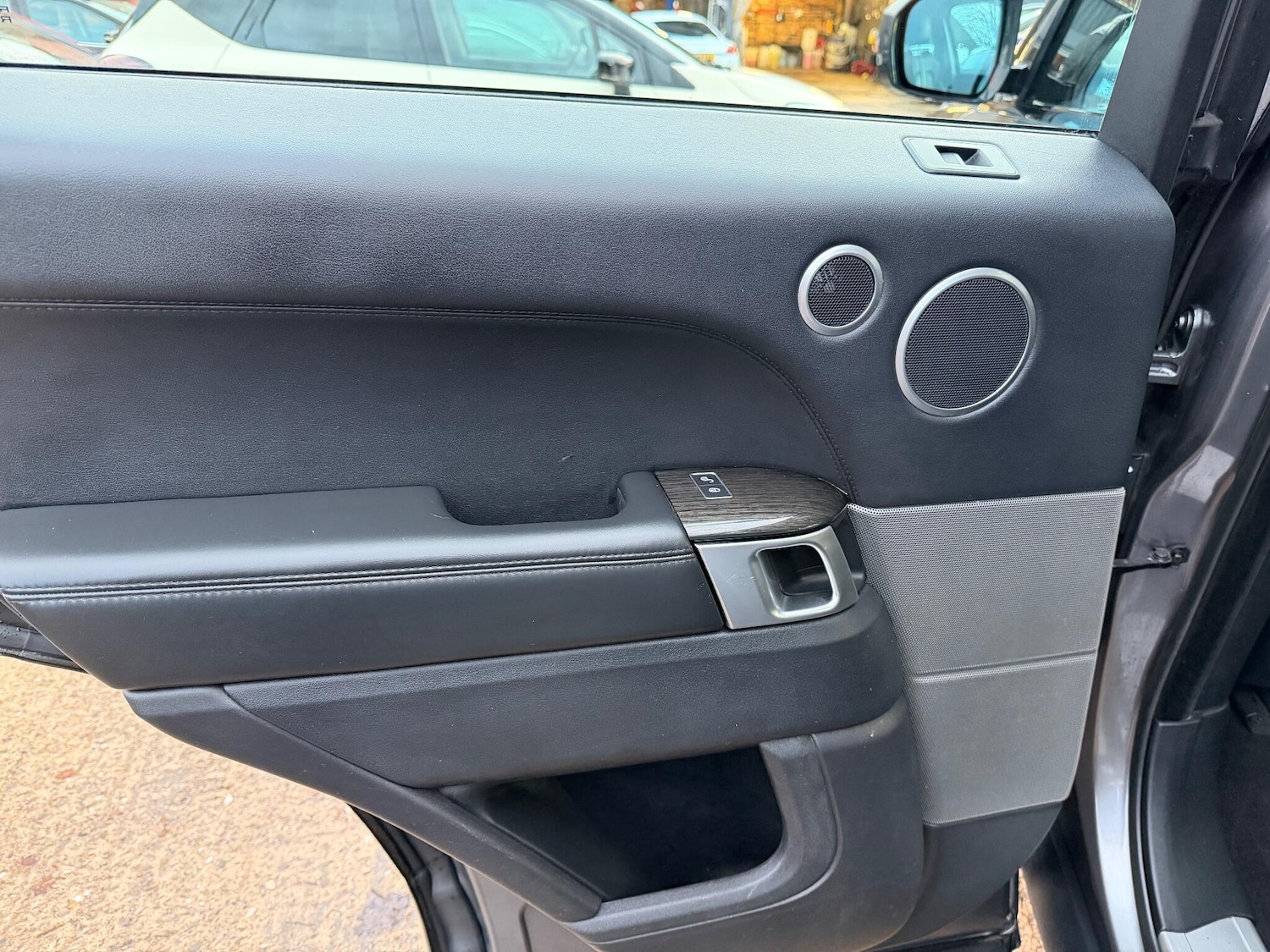 Used Land Rover Range Rover Sport 2016 for sale - 76899108: Photo 31