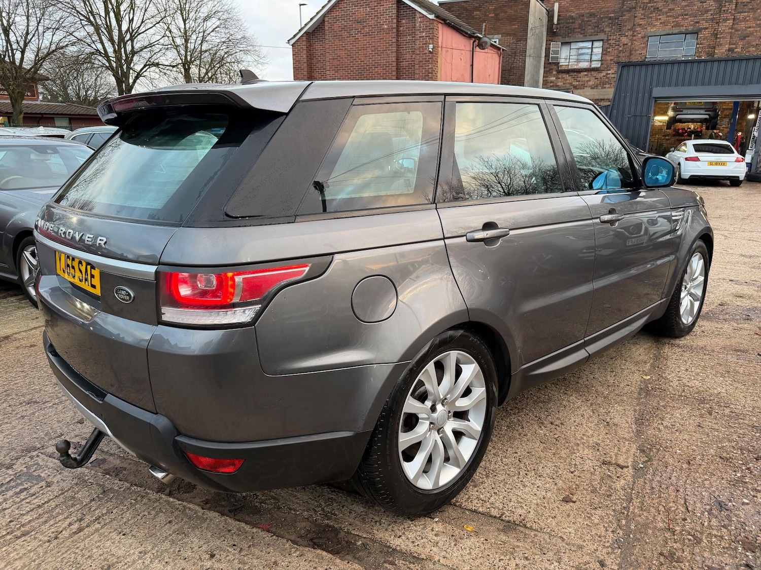 Used Land Rover Range Rover Sport 2016 for sale - 76899108: Photo 4