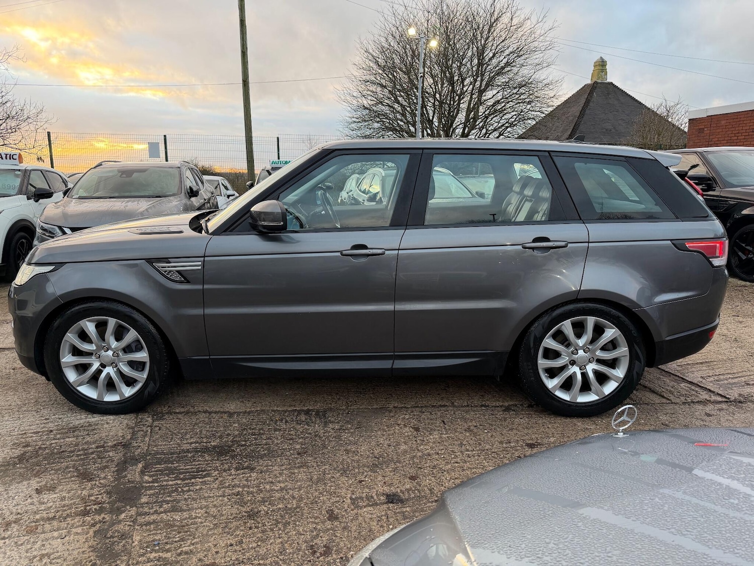 Used Land Rover Range Rover Sport 2016 for sale - 76899108: Photo 8