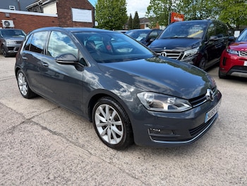 Used Volkswagen Golf 2015 for sale - 78601387: Photo