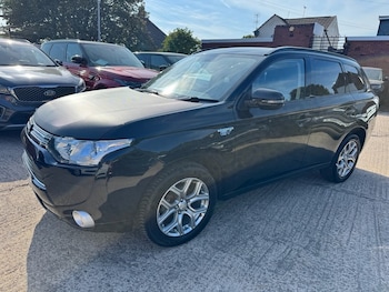 Used Mitsubishi Outlander 2015 for sale - 79494165: Photo