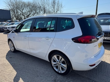 Used Vauxhall Zafira Tourer 2016 for sale - 77926039: Photo