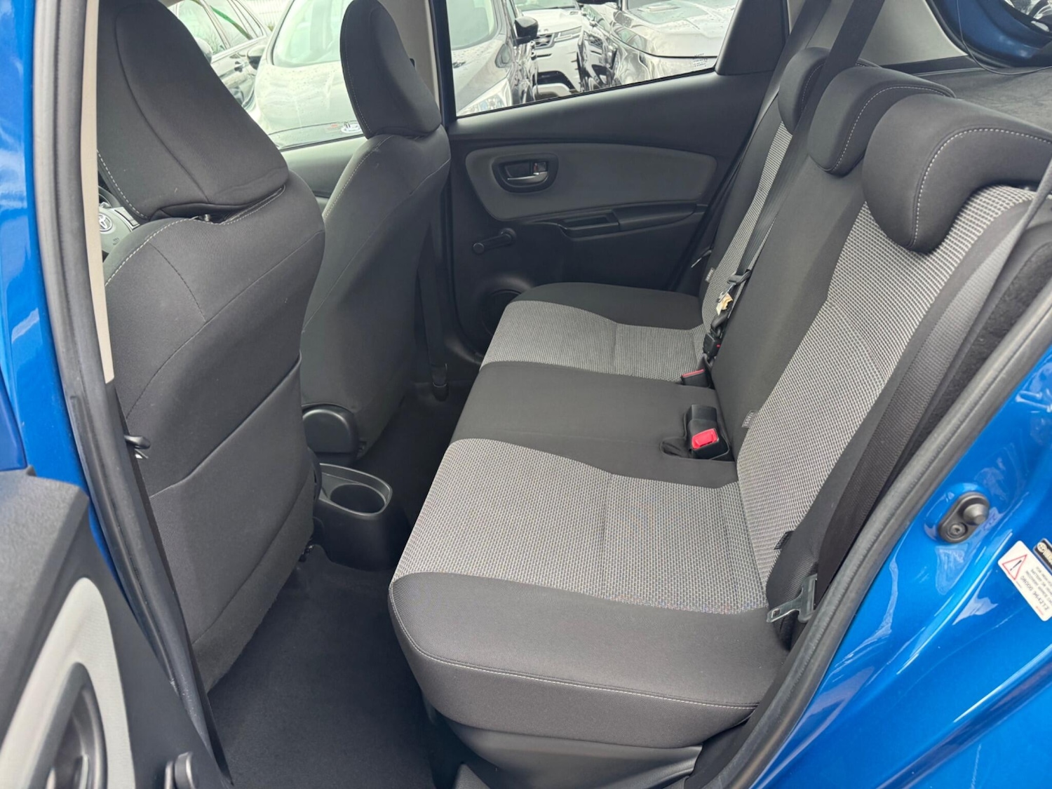 Used Toyota Yaris 2016 for sale - 77214934: Photo 12