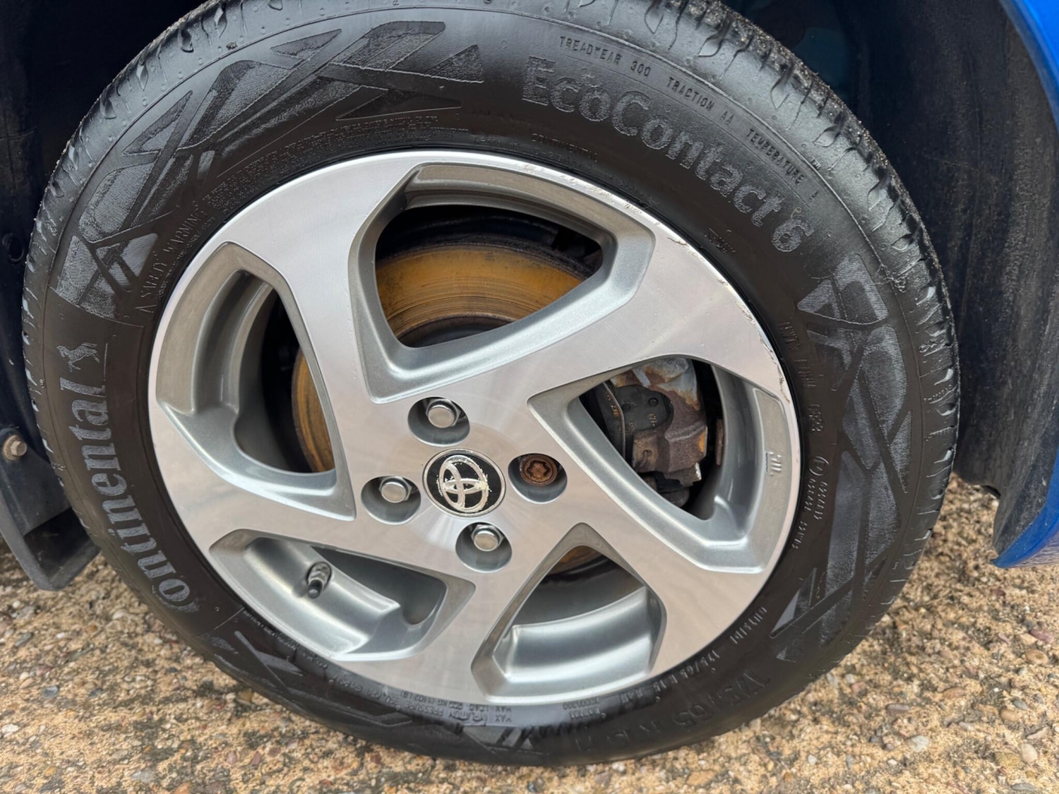 Used Toyota Yaris 2016 for sale - 77214934: Photo 28