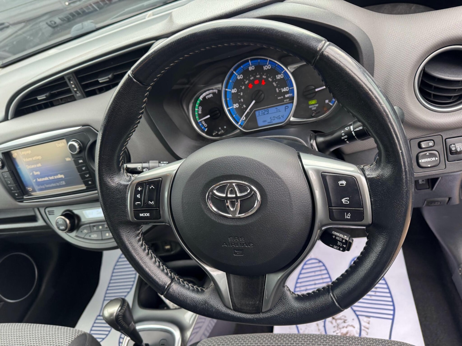 Used Toyota Yaris 2016 for sale - 77214934: Photo 31