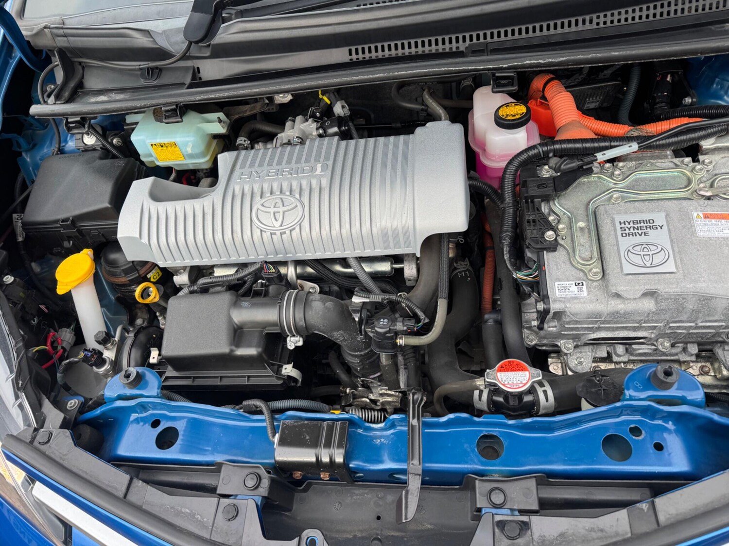 Used Toyota Yaris 2016 for sale - 77214934: Photo 37