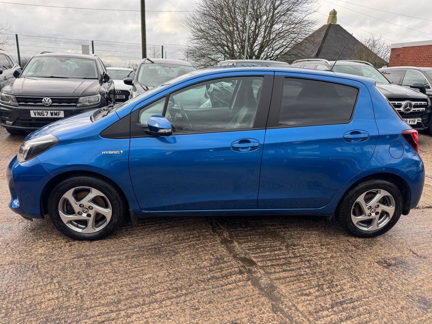 Used Toyota Yaris 2016 for sale - 77214934: Photo 7