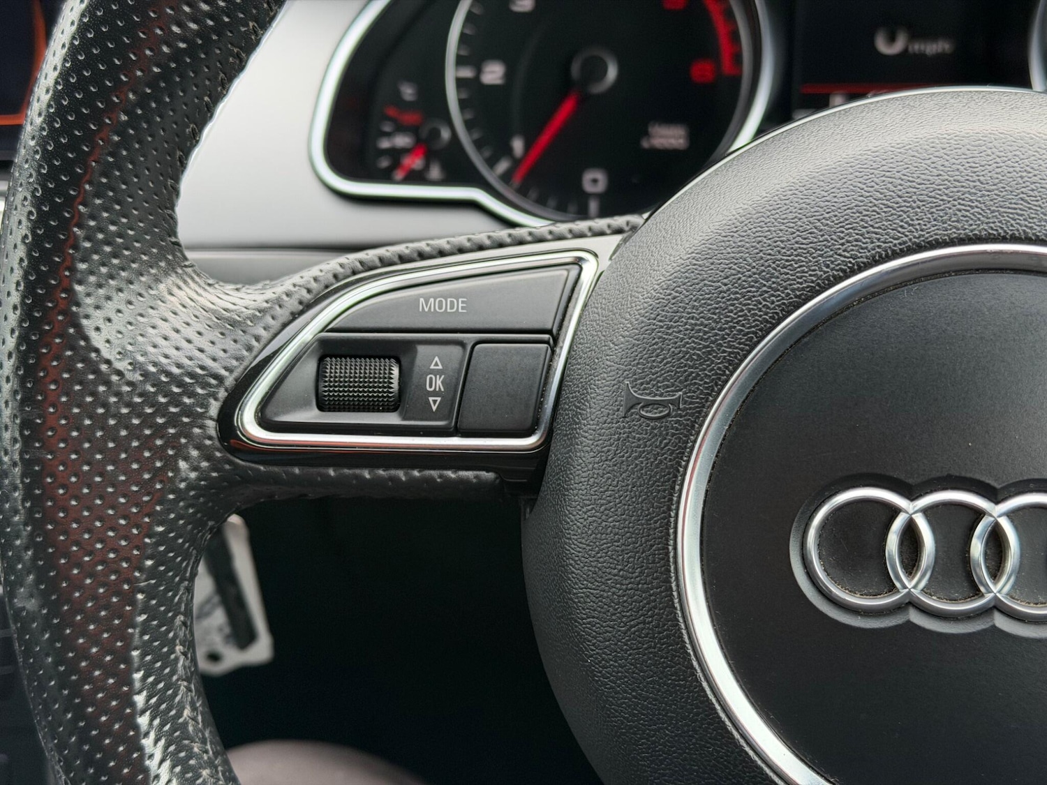 Used Audi A5 2012 for sale - 77537949: Photo 26