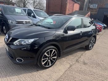 Used Nissan Qashqai 2017 for sale - 77957787: Photo
