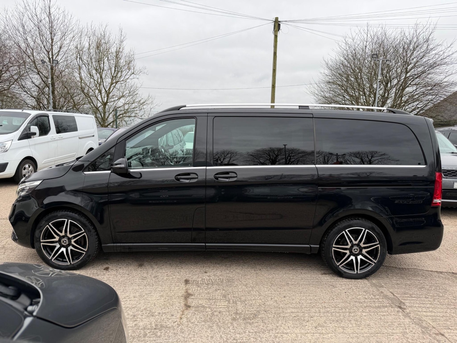 Used Mercedes-Benz V-Class 2018 for sale - 77525109: Photo 7