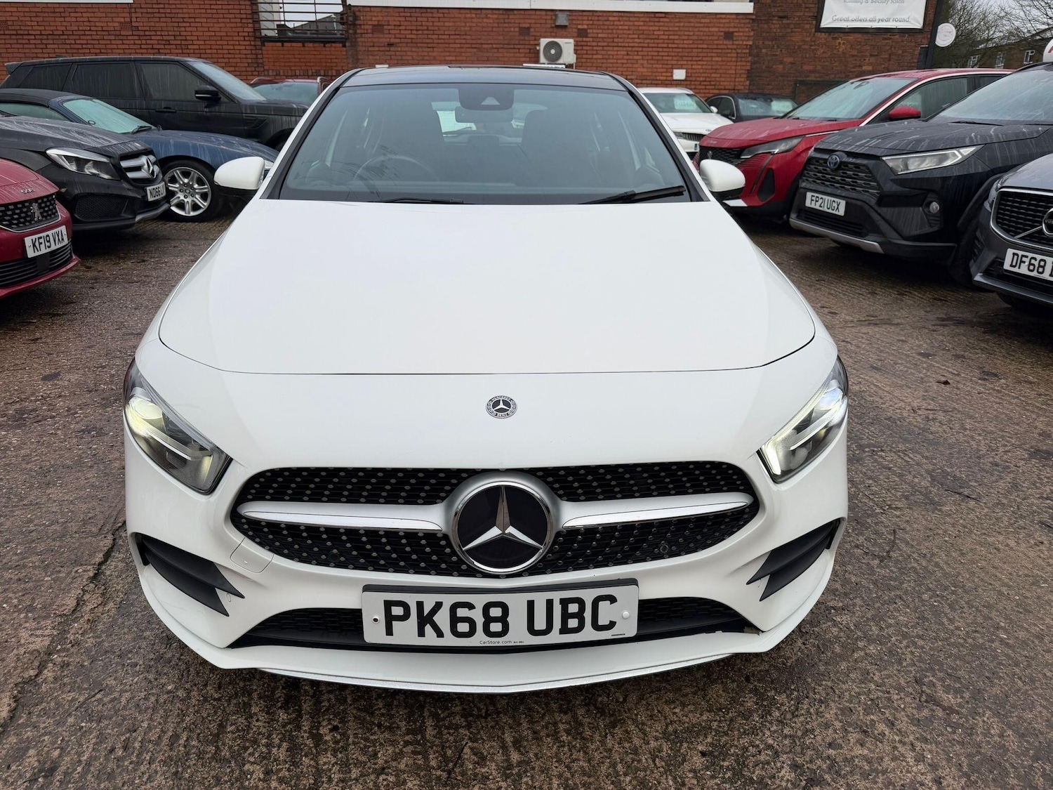 Used Mercedes-Benz A-Class 2018 for sale - 76839797: Photo 2