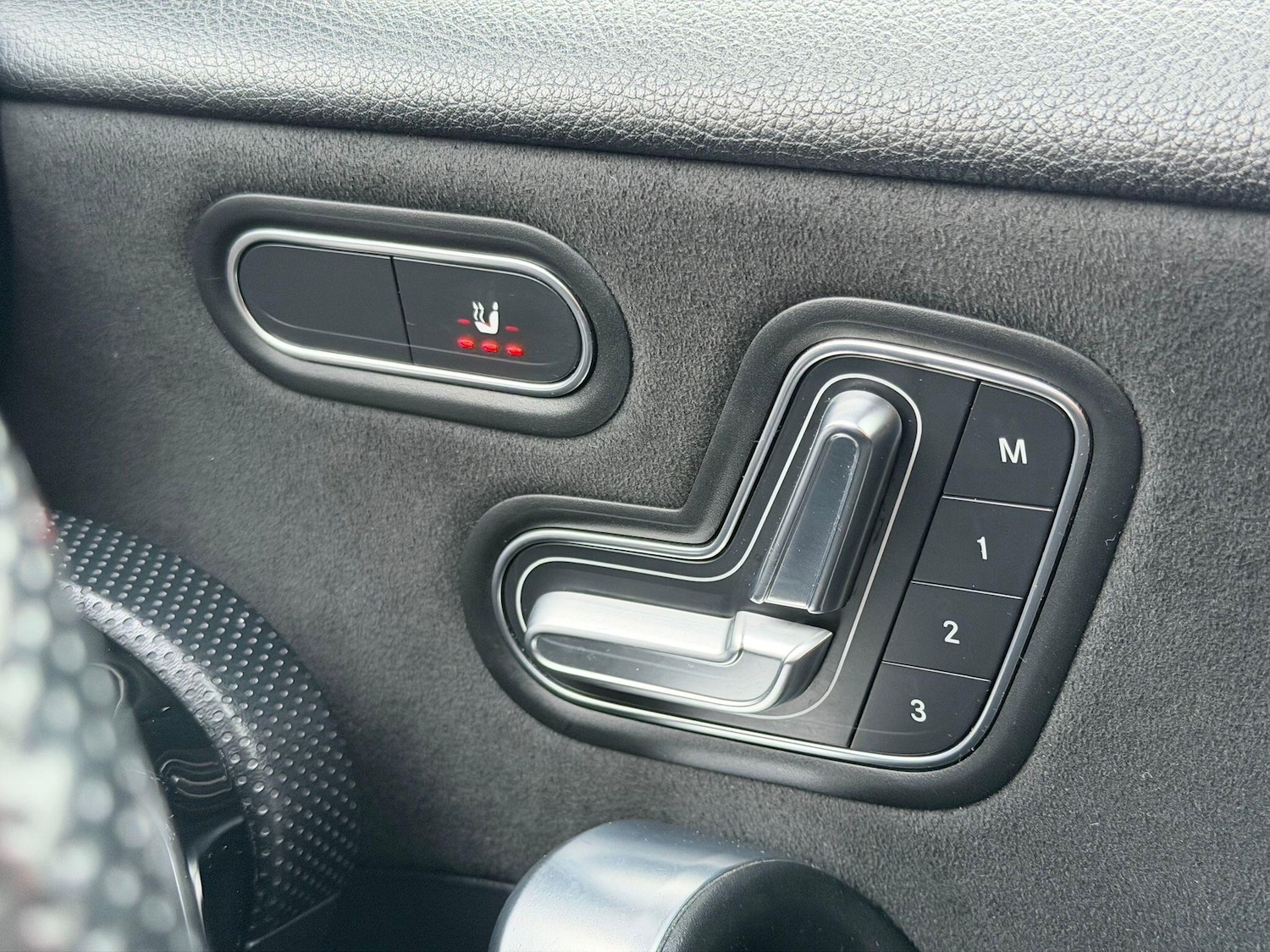 Used Mercedes-Benz A-Class 2018 for sale - 76839797: Photo 22