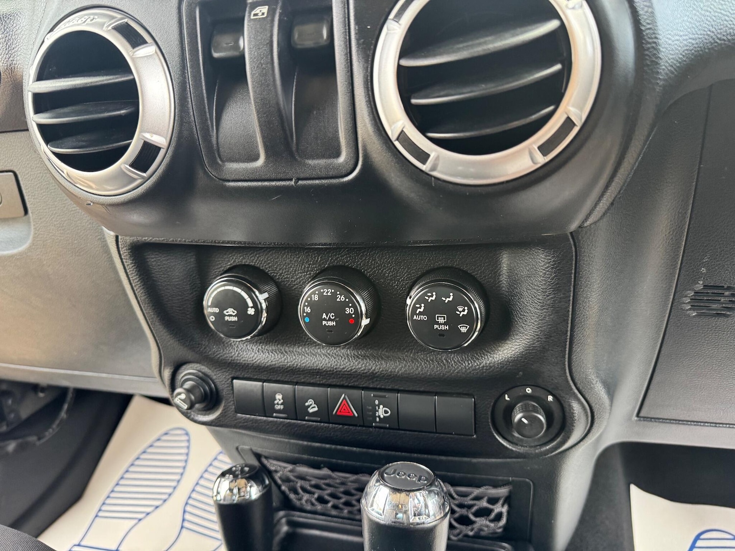 Used Jeep Wrangler for sale - 76409320: Photo 19