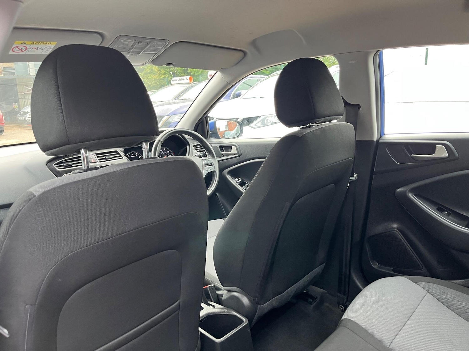 Used Hyundai i20 2018 for sale - 76995855: Photo 15