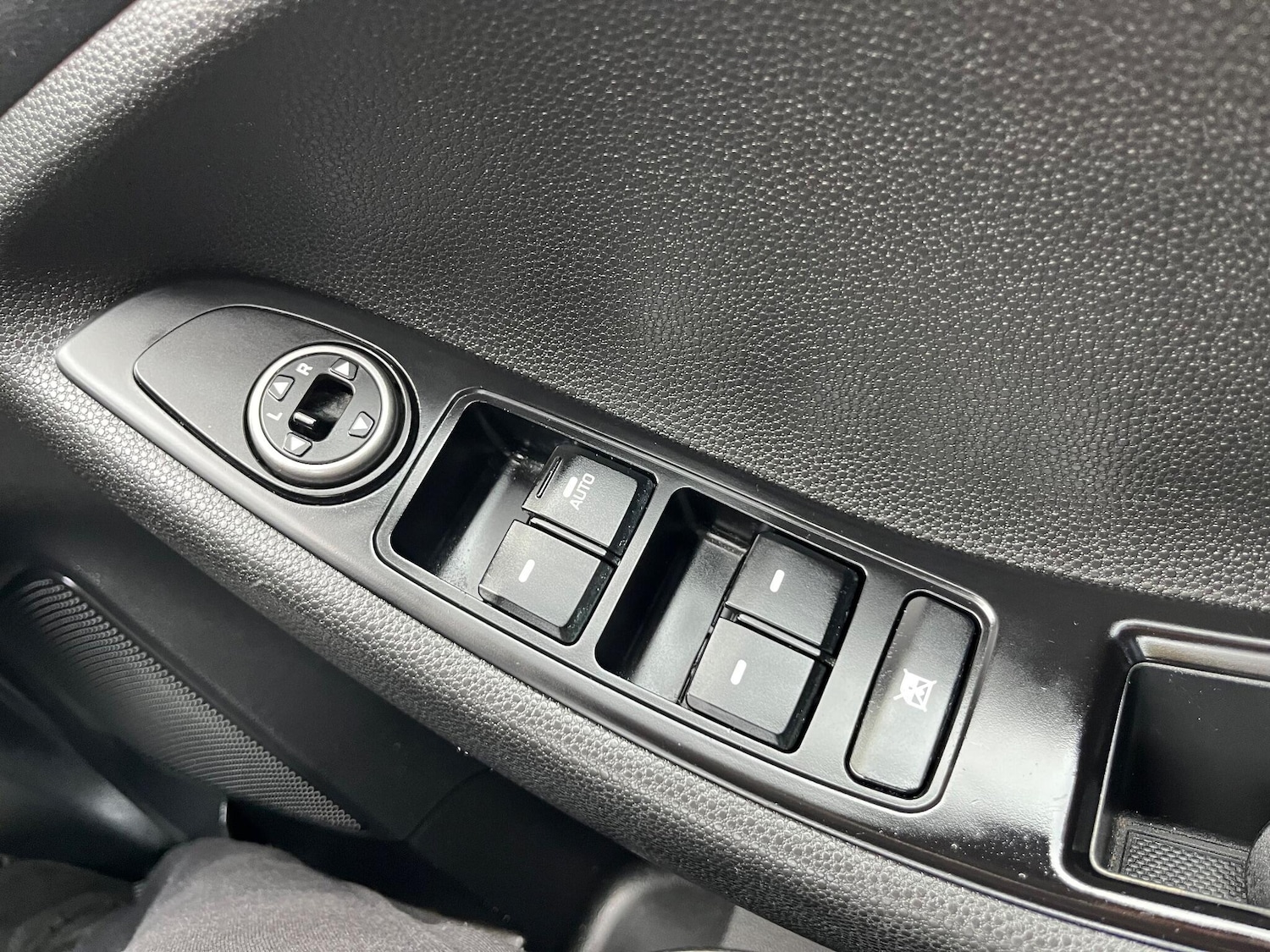 Used Hyundai i20 2018 for sale - 76995855: Photo 24