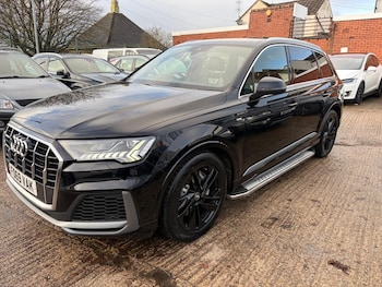 Used Audi Q7 2020 for sale - 76865392: Photo