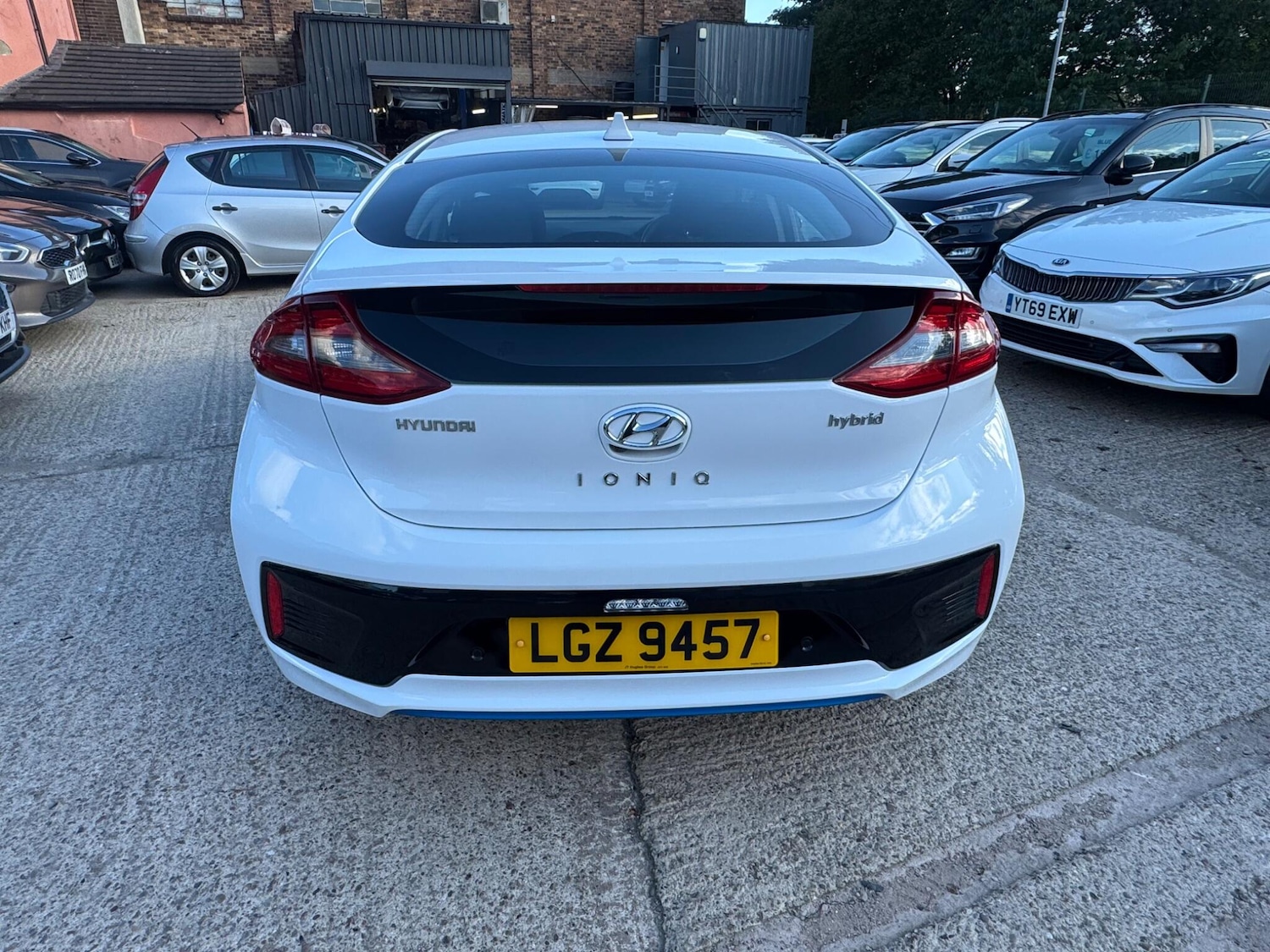Used Hyundai IONIQ 2018 for sale - 76137086: Photo 5