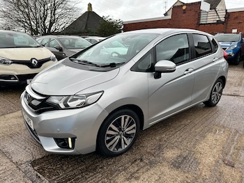 Used Honda Jazz 2017 for sale - 76361266: Photo