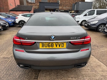 Used BMW 7 Series 2018 for sale - 77425178: Photo