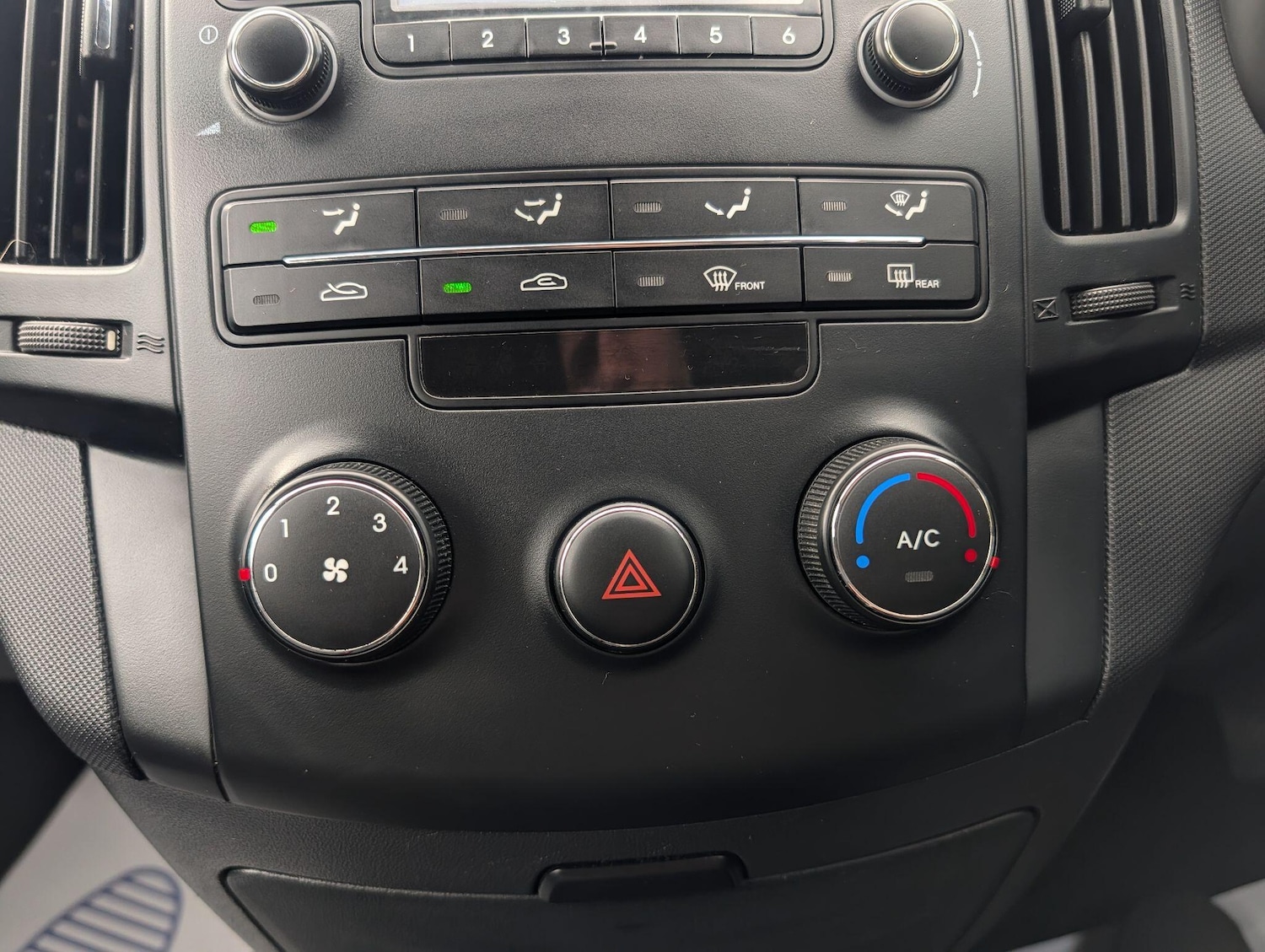 Used Hyundai i30 2011 for sale - 77081274: Photo 25