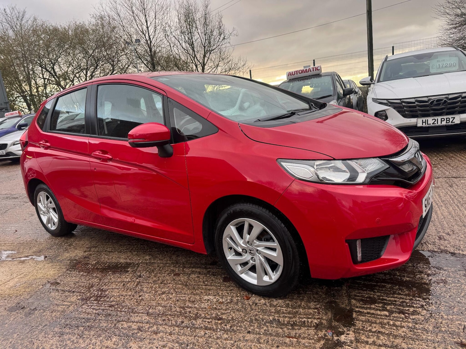 Used Honda Jazz 2017 for sale - 76633011: Photo 1