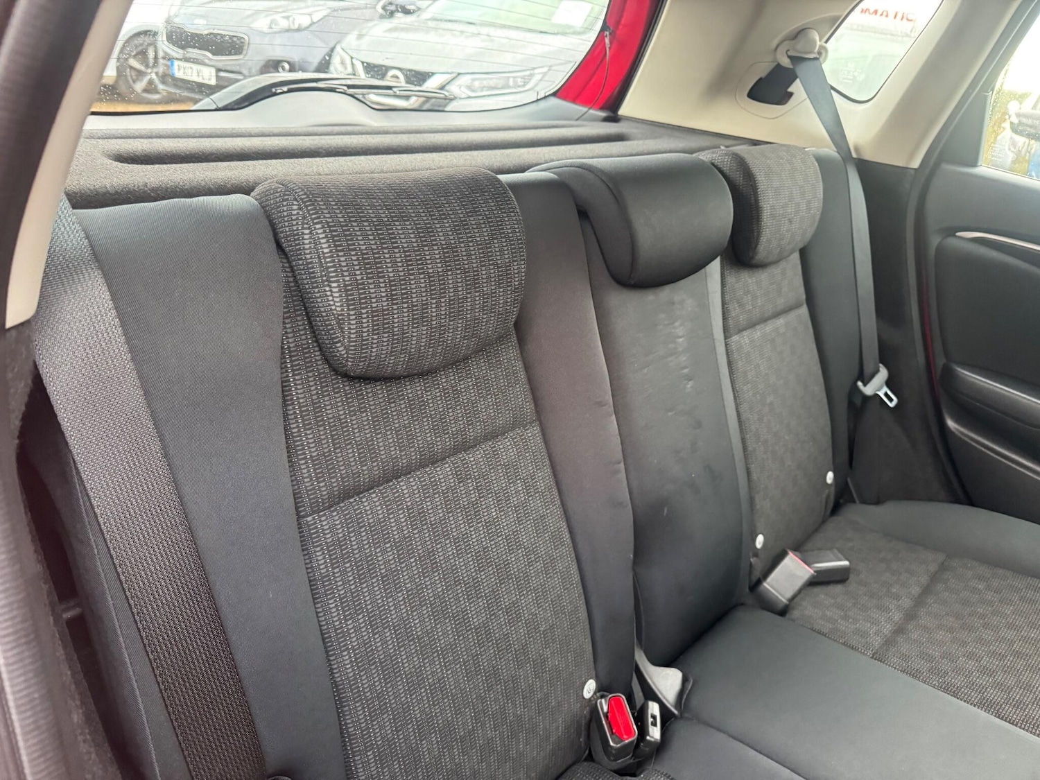 Used Honda Jazz 2017 for sale - 76633011: Photo 16