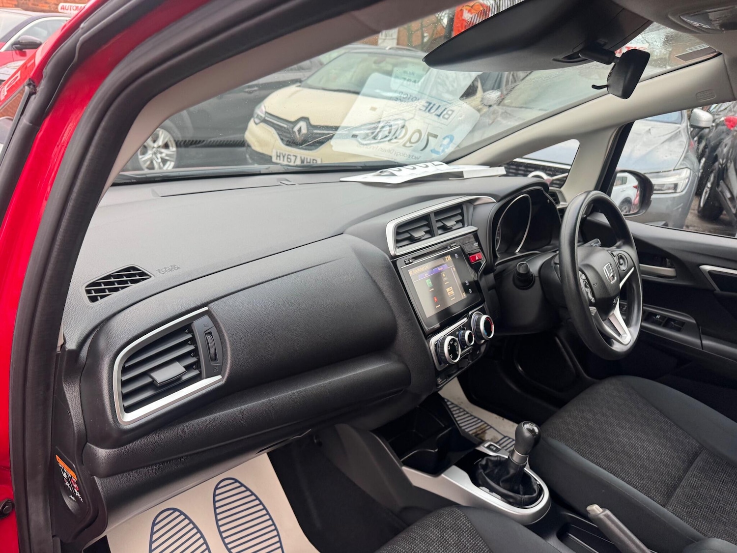 Used Honda Jazz 2017 for sale - 76633011: Photo 21