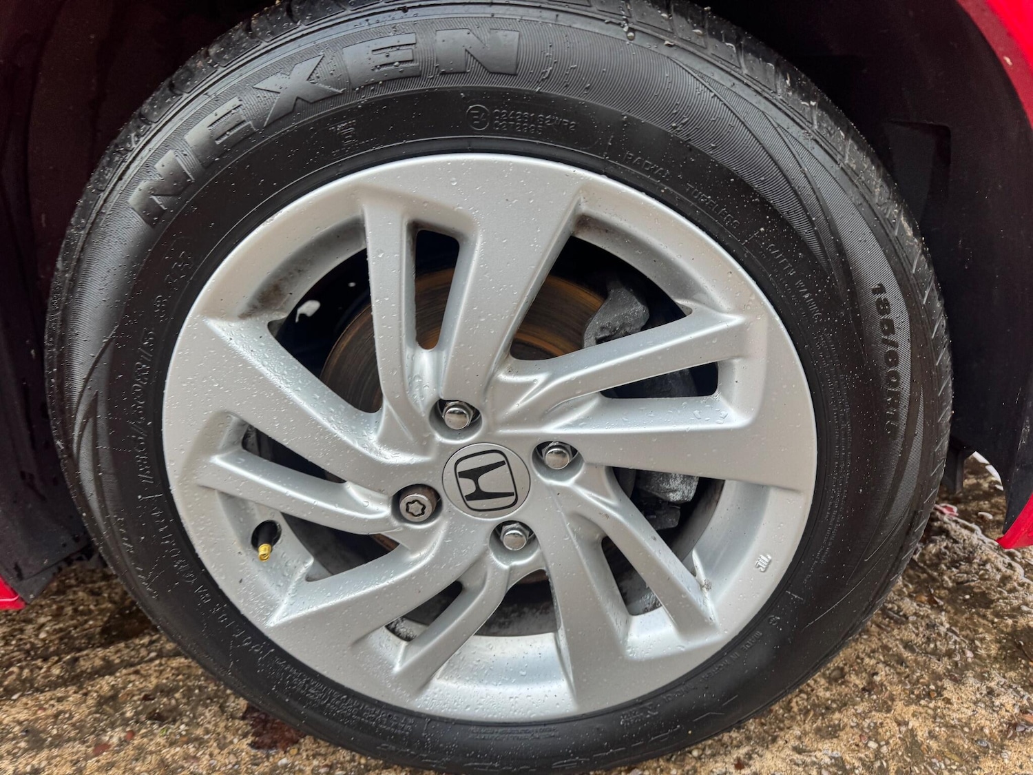 Used Honda Jazz 2017 for sale - 76633011: Photo 32